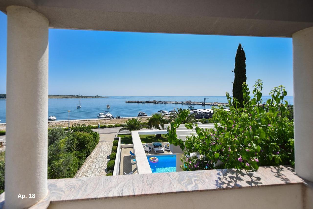 Apartments Bella Sky نوفاليا المظهر الخارجي الصورة