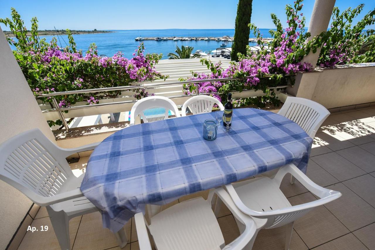 Apartments Bella Sky نوفاليا المظهر الخارجي الصورة